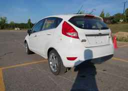 2011 FORD FIESTA SES
