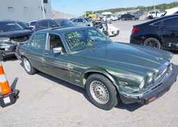 1986 JAGUAR XJ6 SOVEREIGN