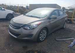 2013 HYUNDAI ELANTRA