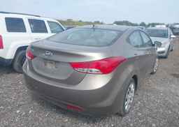 2013 HYUNDAI ELANTRA
