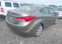 2013 HYUNDAI ELANTRA