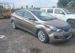 2013 HYUNDAI ELANTRA