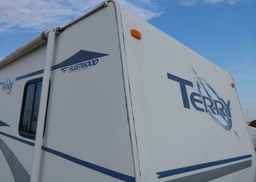 2005 TERRY RESORT TERRY RESORT TRAVEL TRAILER