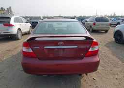 2004 TOYOTA CAMRY LE