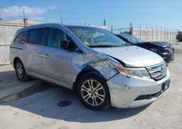 2013 HONDA ODYSSEY EX