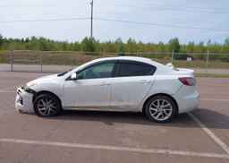 2012 MAZDA 3 S