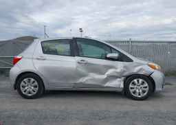 2014 TOYOTA YARIS