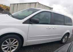 2014 DODGE GRAND CARAVAN SE