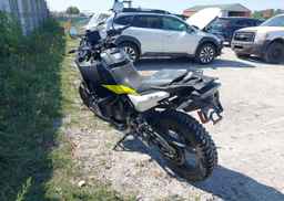 2023 HUSQVARNA NORDEN 901