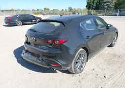 2024 MAZDA 3 PREMIUM