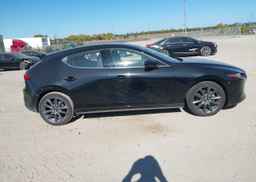 2024 MAZDA 3 PREMIUM