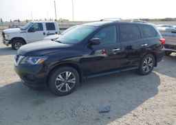 2017 NISSAN PATHFINDER PLATINUM