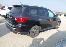2017 NISSAN PATHFINDER PLATINUM