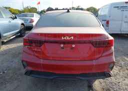 2022 KIA FORTE GT LINE