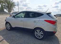 2011 HYUNDAI TUCSON GLS