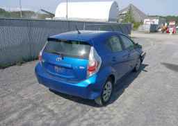 2012 TOYOTA Prius c