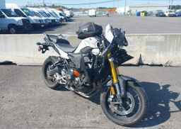 2017 YAMAHA FJ09