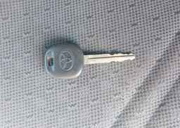 2010 TOYOTA YARIS CE