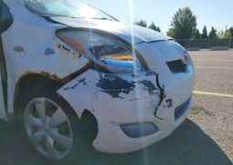 2010 TOYOTA YARIS CE