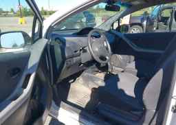2010 TOYOTA YARIS CE