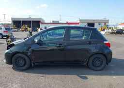 2012 TOYOTA YARIS LE