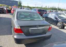 2005 TOYOTA CAMRY LE