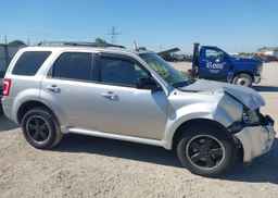 2010 FORD ESCAPE XLT AUTOMATIC