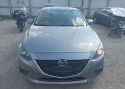 2016 MAZDA MAZDA3