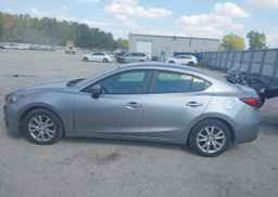 2016 MAZDA MAZDA3