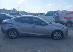 2016 MAZDA MAZDA3
