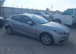 2016 MAZDA MAZDA3