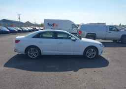 2017 AUDI A4 2.0T KOMFORT