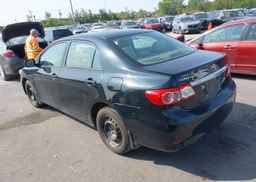 2011 TOYOTA COROLLA