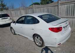 2010 HYUNDAI ELANTRA GL SPORT