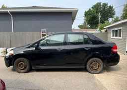 2011 NISSAN VERSA 1.6 BASE