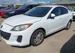 2013 MAZDA 3 I