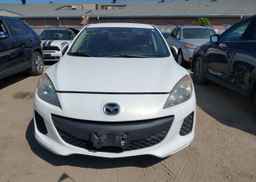 2013 MAZDA 3 I