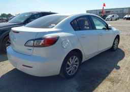 2013 MAZDA 3 I