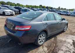 2011 TOYOTA CAMRY LE V6