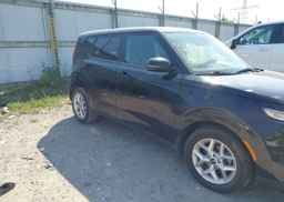 2022 KIA SOUL EX