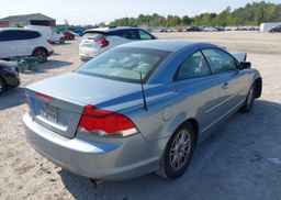 2007 VOLVO C70 T5