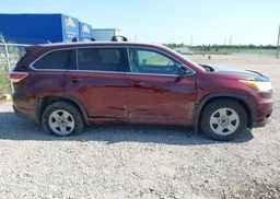 2016 TOYOTA highlander xle