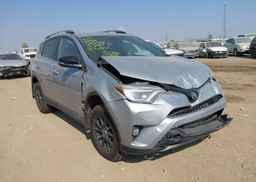 2018 TOYOTA RAV4 SE