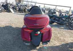 2018 HONDA GL1800 D