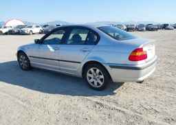 2002 BMW 325 XI
