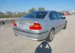 2002 BMW 325 XI