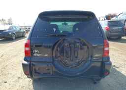 2005 TOYOTA RAV4