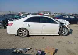 2008 TOYOTA CAMRY LE