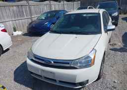 2010 FORD FOCUS SE