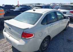 2010 FORD FOCUS SE
